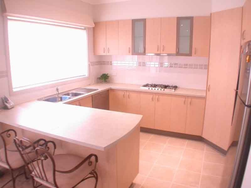 13 Boronia Avenue , Cranbourne North VIC 3977