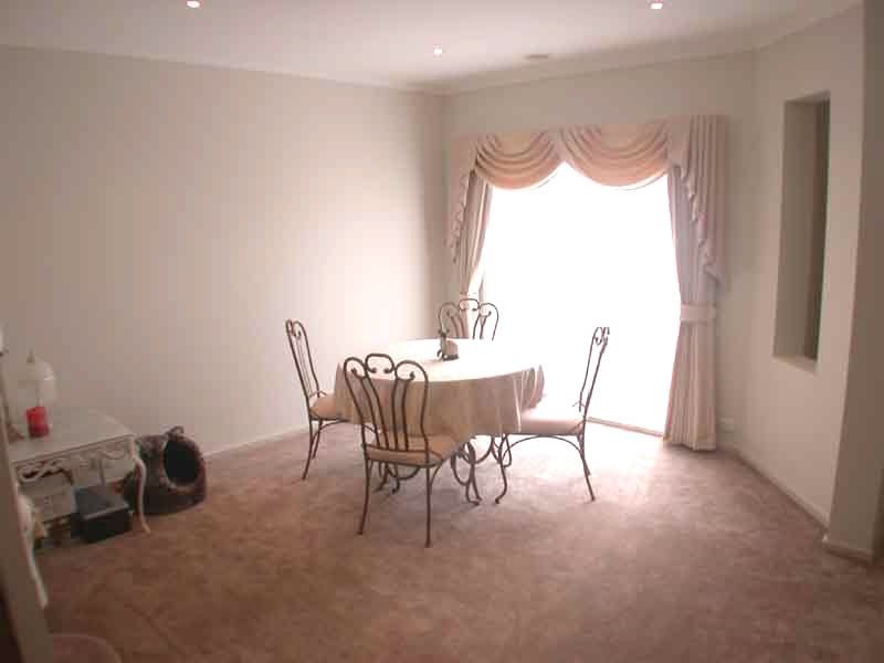 13 Boronia Avenue , Cranbourne North VIC 3977