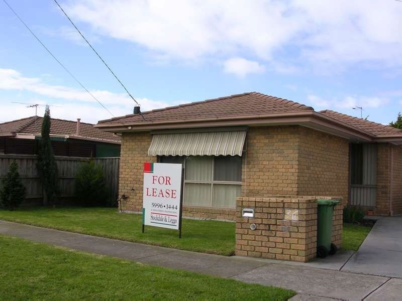 2/14 Normanby Street, Cranbourne VIC 3977