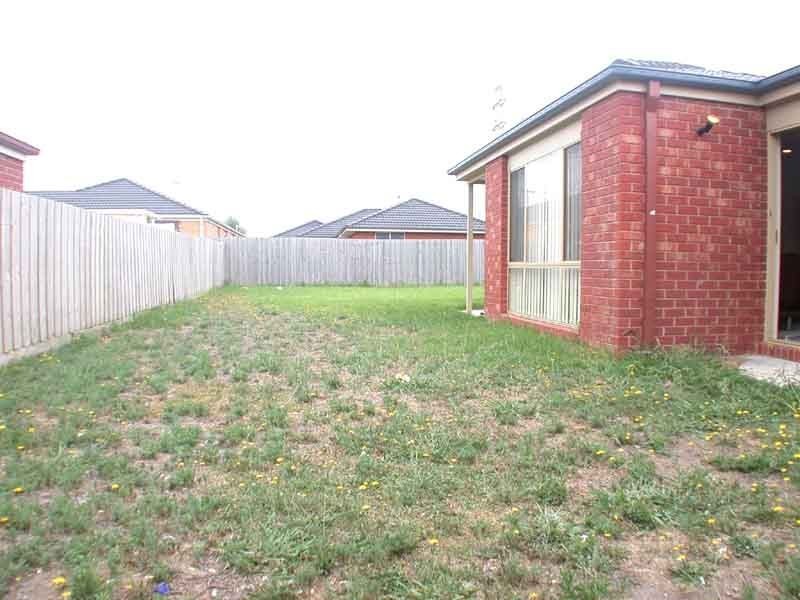 Cranbourne VIC 3977