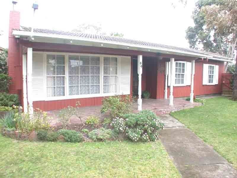 44 Clarendon Street, Cranbourne VIC 3977