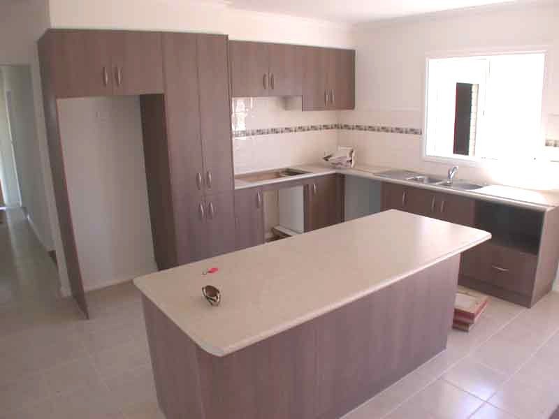 Cranbourne North VIC 3977