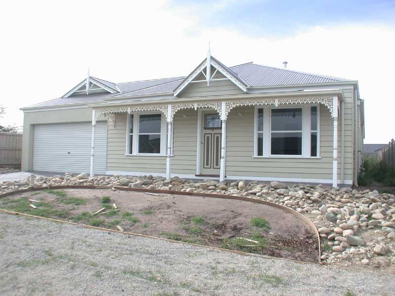 Cranbourne North VIC 3977