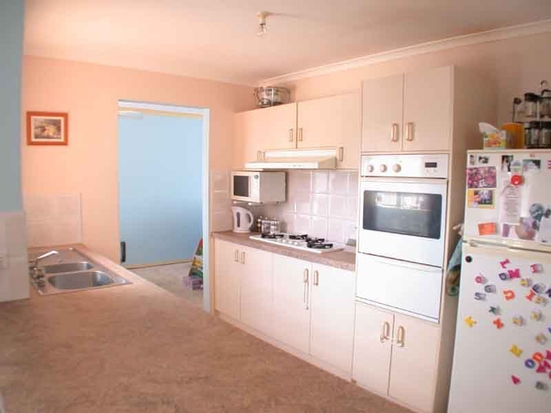 21 Bates Street, Cranbourne VIC 3977
