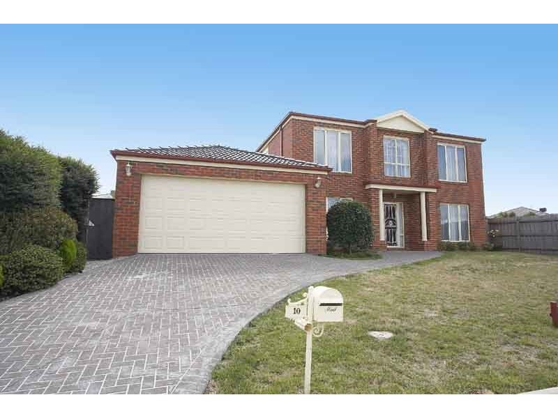 10 Sunningdale Crescent, Cranbourne VIC 3977