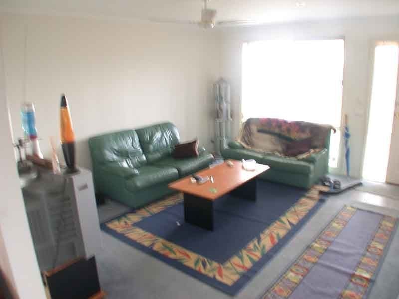 25 Stephellen Way, Cranbourne West VIC 3977