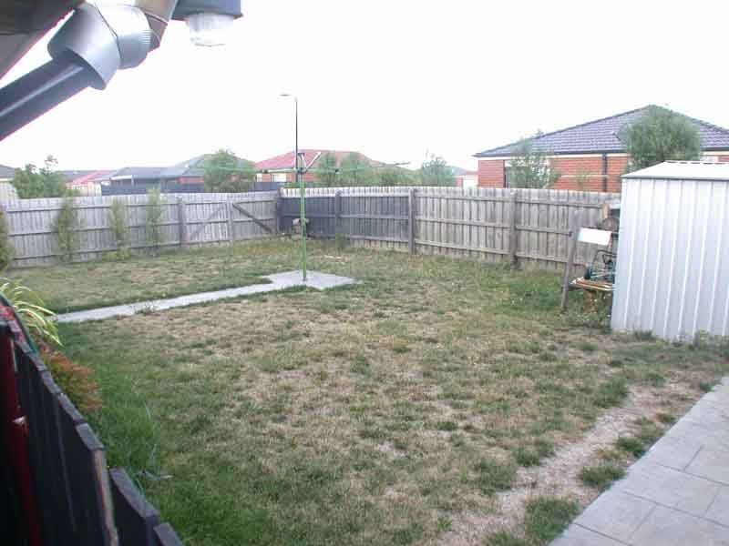 25 Stephellen Way, Cranbourne West VIC 3977