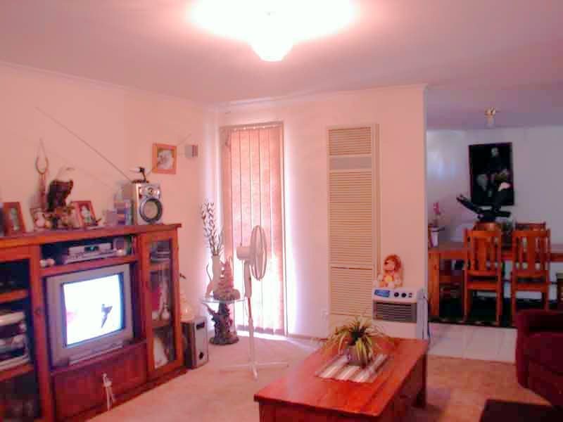 25 Hamilton Drive, Cranbourne North VIC 3977