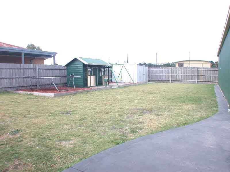 Cranbourne VIC 3977