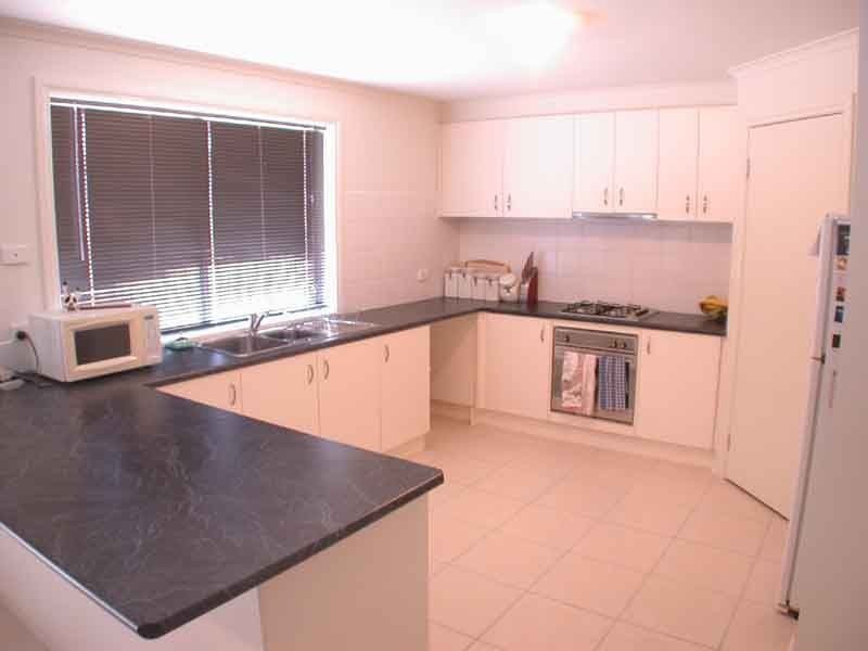 Cranbourne North VIC 3977