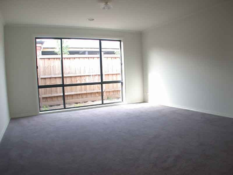 Cranbourne North VIC 3977