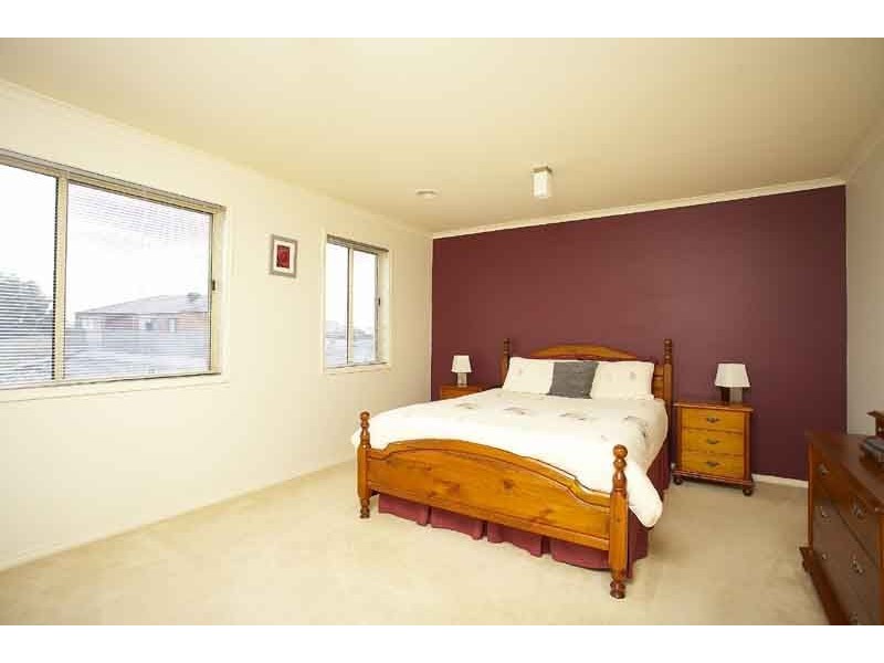 Cranbourne VIC 3977