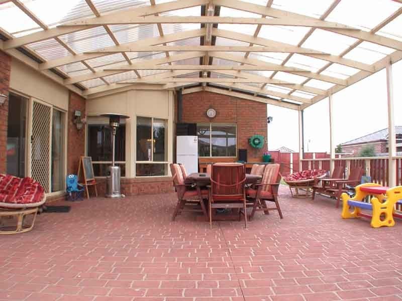 11 Elk Turn, Cranbourne VIC 3977