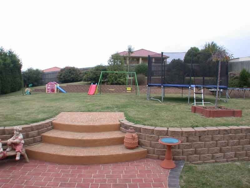 11 Elk Turn, Cranbourne VIC 3977