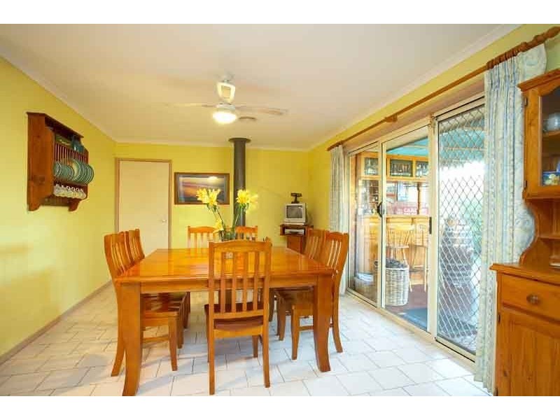 Cranbourne North VIC 3977