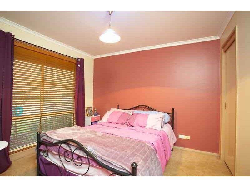 Cranbourne North VIC 3977