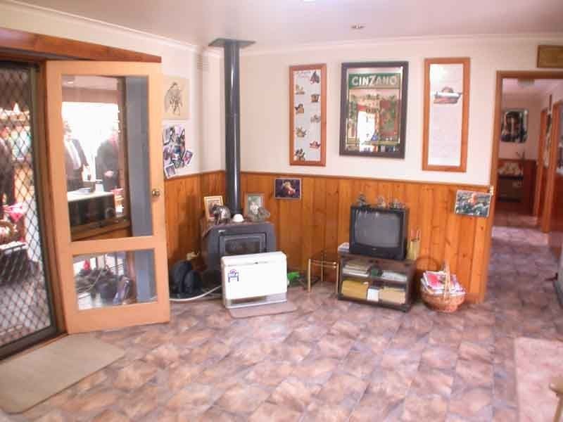 Cannons Creek VIC 3977