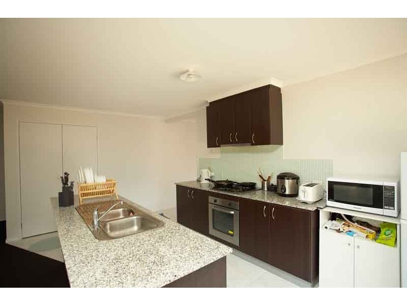 3 Ogle Way, Cranbourne North VIC 3977