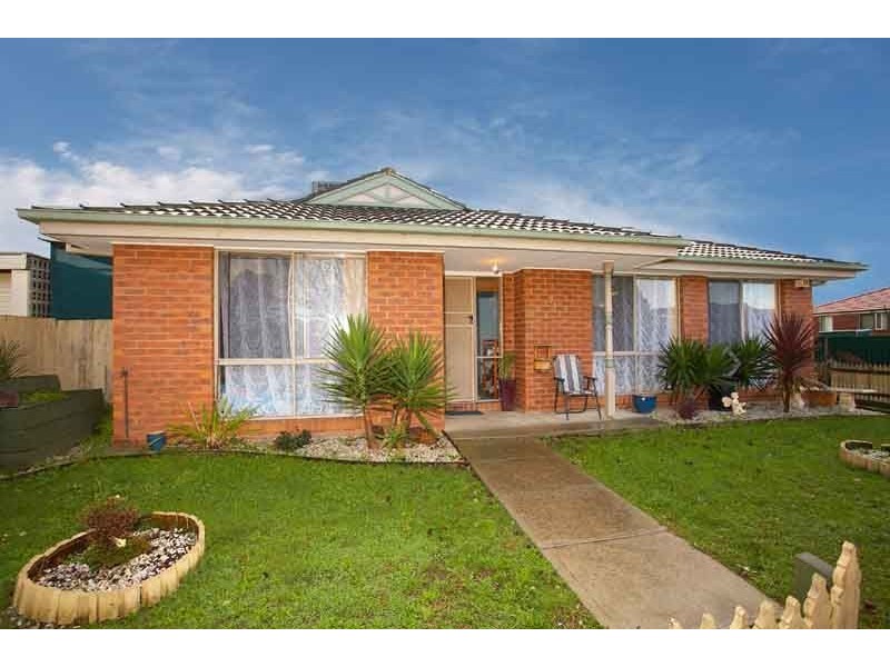 21 Bates Street, Cranbourne VIC 3977