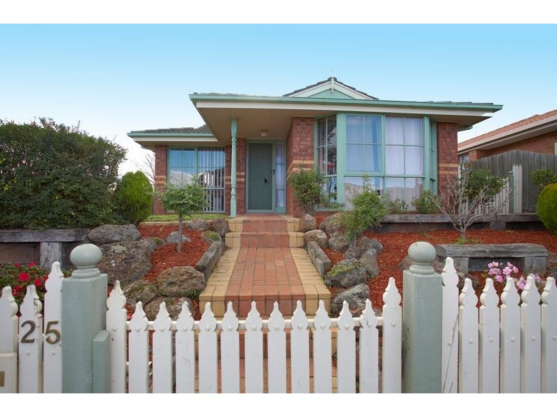 Cranbourne North VIC 3977