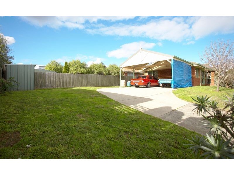 Cranbourne North VIC 3977