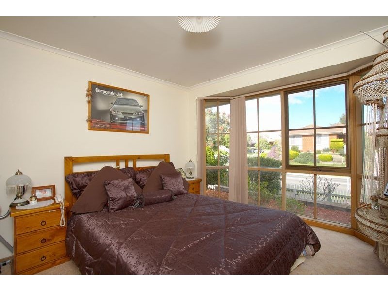 Cranbourne North VIC 3977