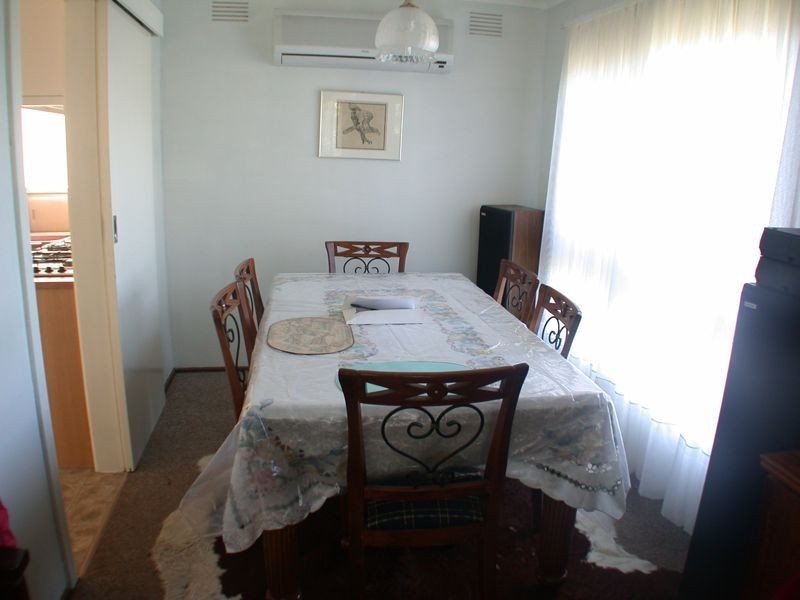 5 Cochrane Street, Cranbourne VIC 3977