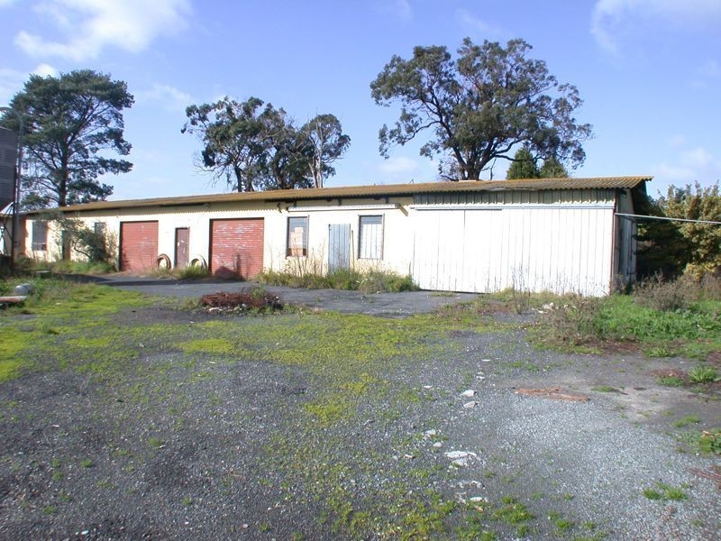 Cranbourne VIC 3977
