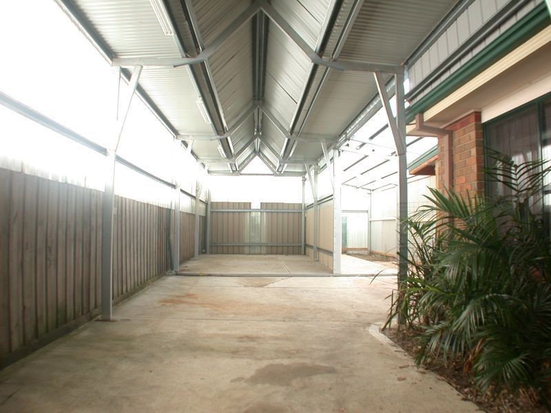 14 Bellarine Drive, Cranbourne VIC 3977