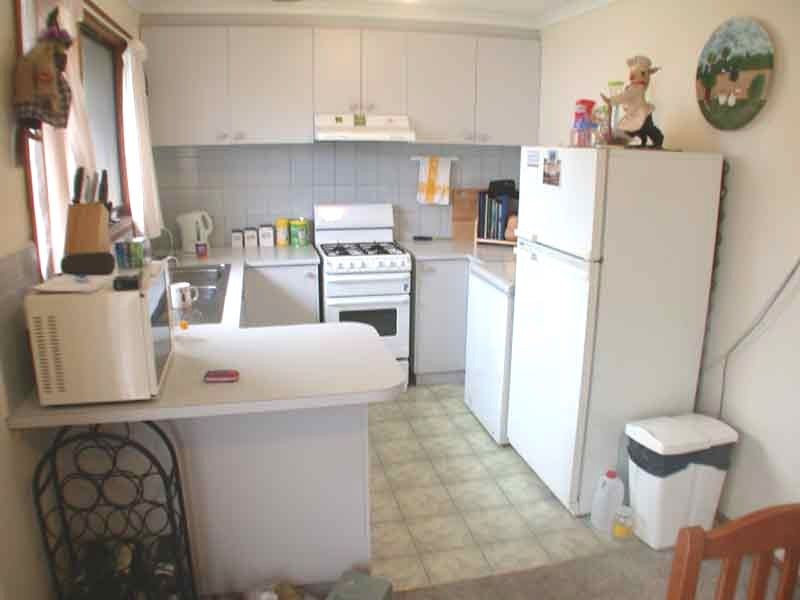 74 Gipps Crescent, Cranbourne North VIC 3977