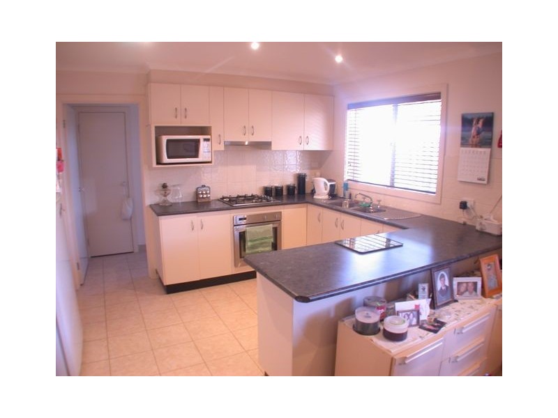 12 Fishburn Place, Cranbourne VIC 3977