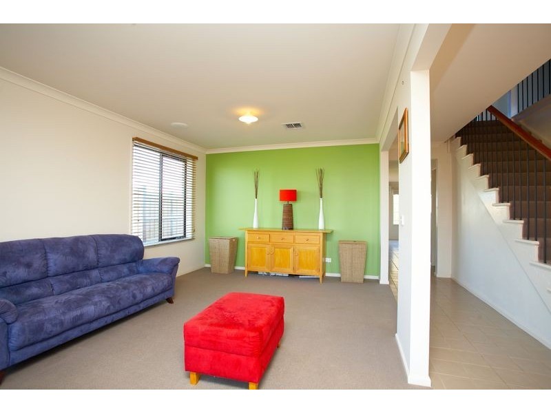 31 Melington Drive, Lyndhurst VIC 3975