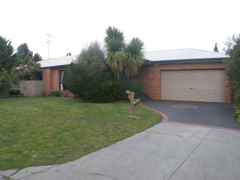Cranbourne North VIC 3977