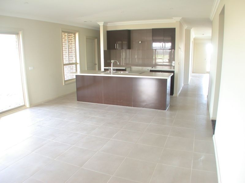Cranbourne VIC 3977