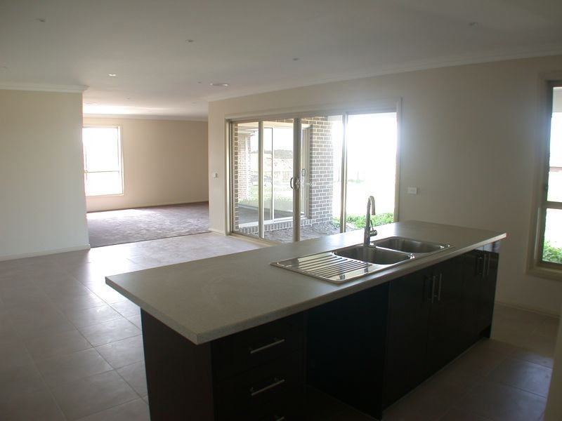 Cranbourne VIC 3977