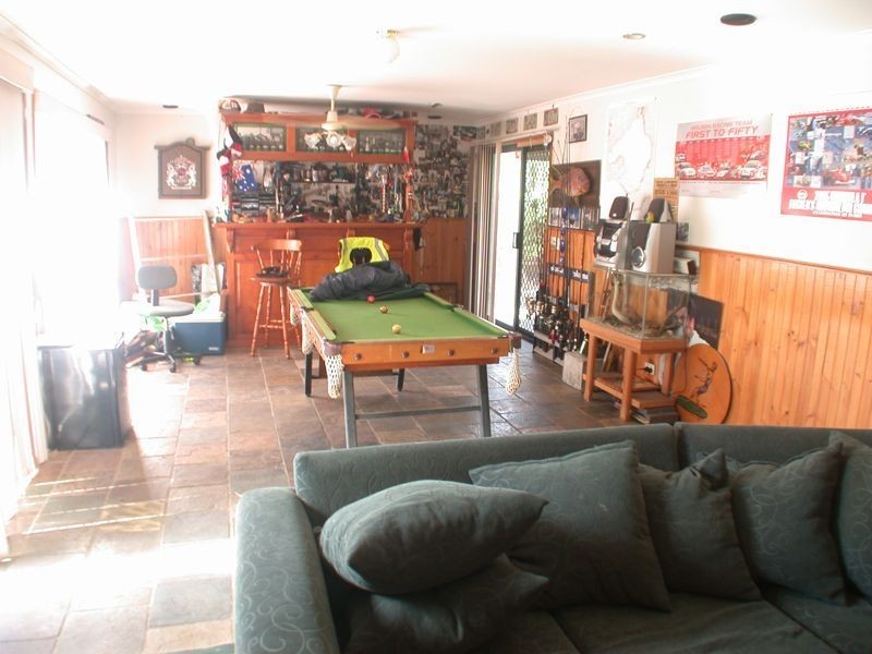 42 Marylyn Place, Cranbourne North VIC 3977