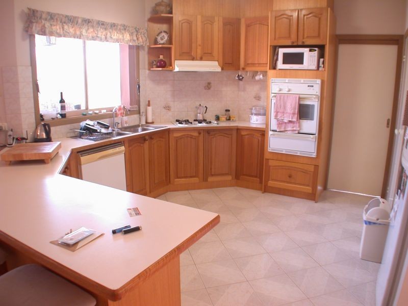 Cranbourne North VIC 3977