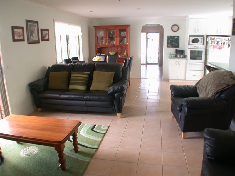 4 Coriyule Court, Cranbourne North VIC 3977