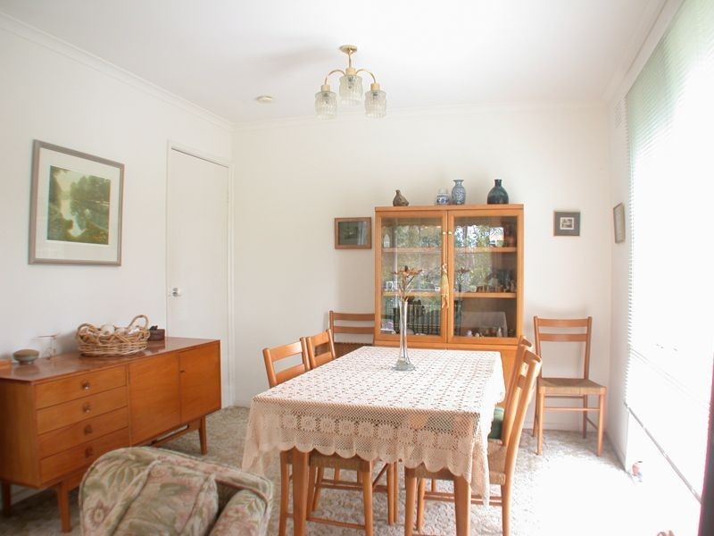 6 Worthing Road, Devon Meadows VIC 3977