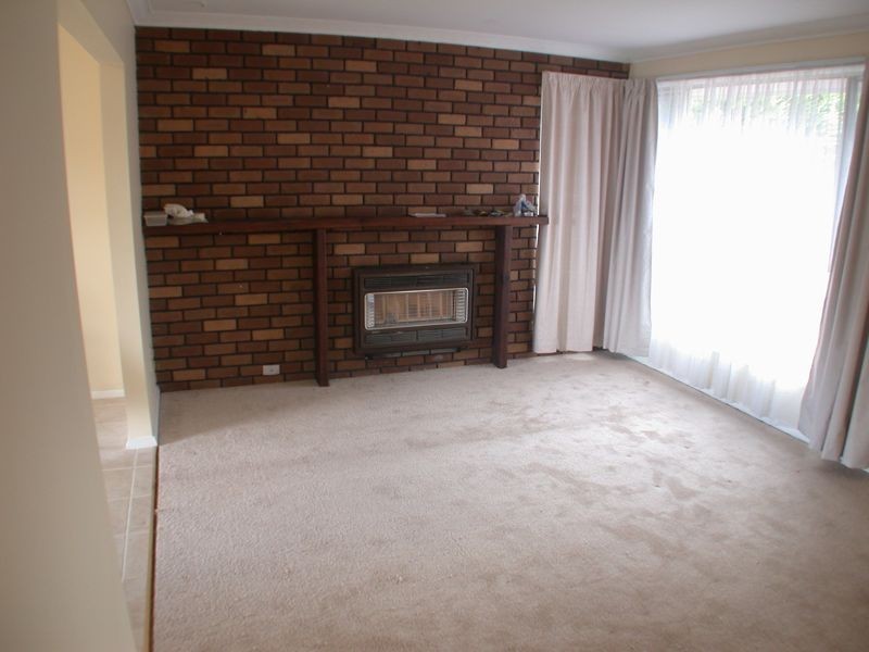 21 Houlder Avenue, Cranbourne VIC 3977