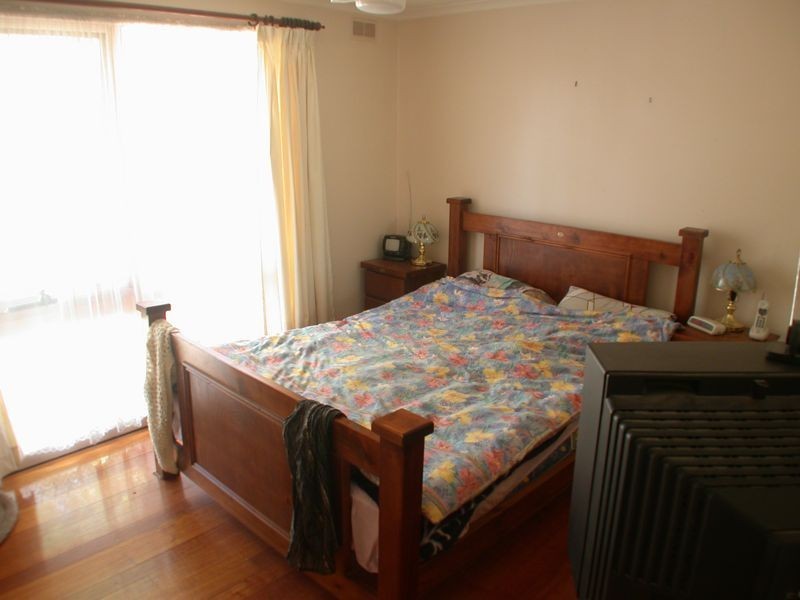 Cranbourne VIC 3977
