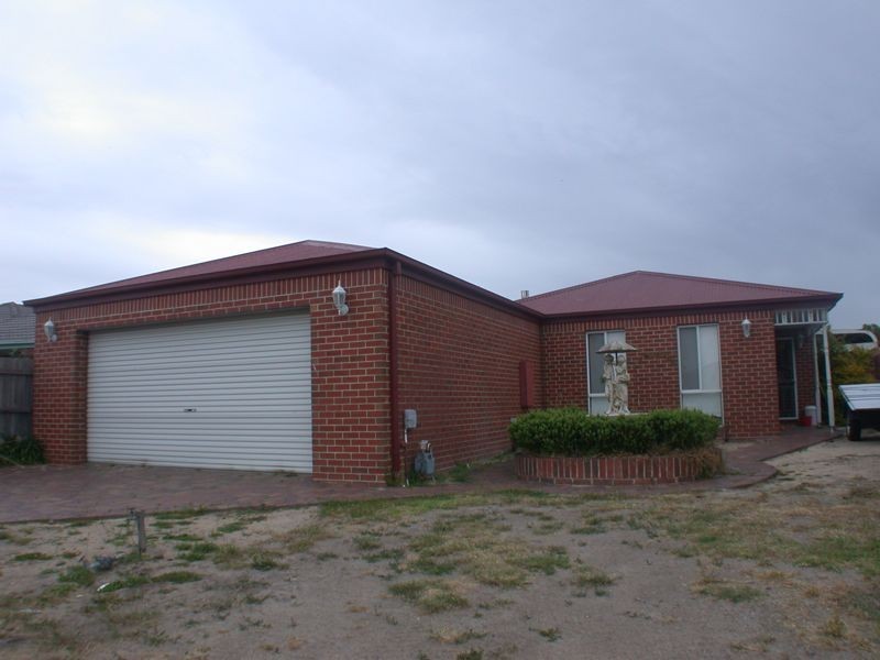 Cranbourne North VIC 3977