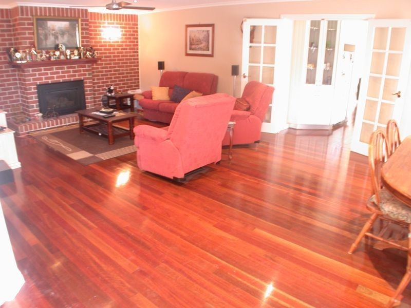 Cranbourne North VIC 3977