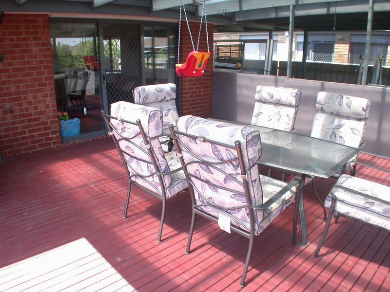Cranbourne North VIC 3977