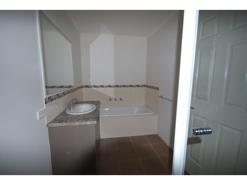 Cranbourne East VIC 3977