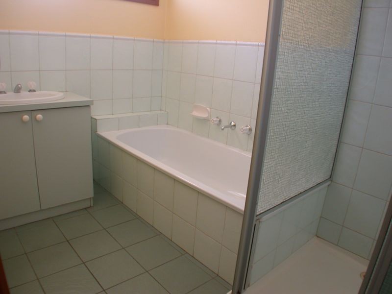 Cranbourne North VIC 3977