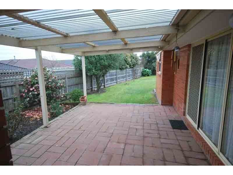 3 Naila Court, Cranbourne North VIC 3977