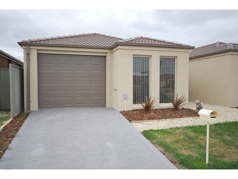 Cranbourne East VIC 3977