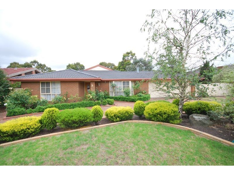 7 Grandeur Court, Cranbourne VIC 3977