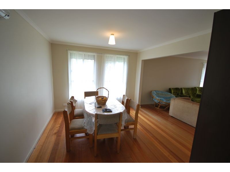 34 Fairbairn Road, Cranbourne VIC 3977